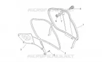 Central body I - Glove comp.door